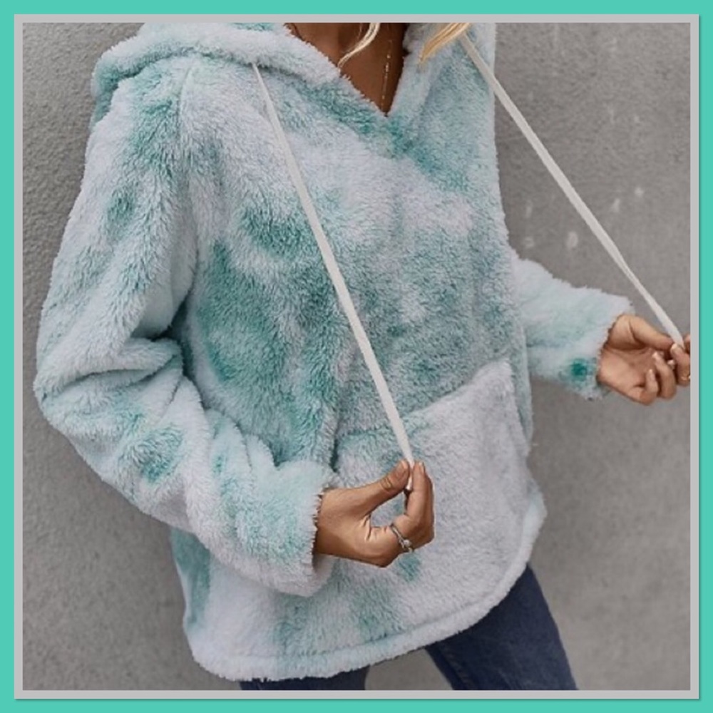 ❗️NEW❗️Tie Dye Sherpa Hoodie